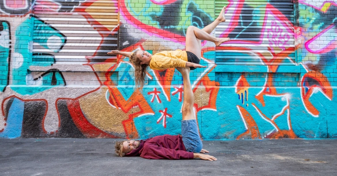 UrbanAcro Acroyoga - Acroyoga -  Ready for something new ? (Copy)