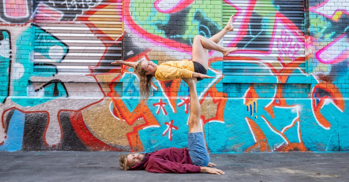 UrbanAcro Acroyoga - Acroyoga - Find Your Balance
