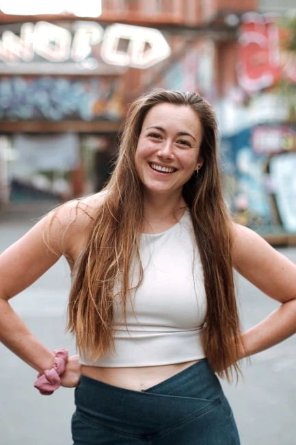 When not planning another underwater adventure, Florence concentrates on her mission to rid the world of the fear of flying. She first learned about Acroyoga in Lausanne and discovered her passion for teaching in Copenhagen. She has a focus on flying safely and gracefully, always community oriented in order to share fun new moments.